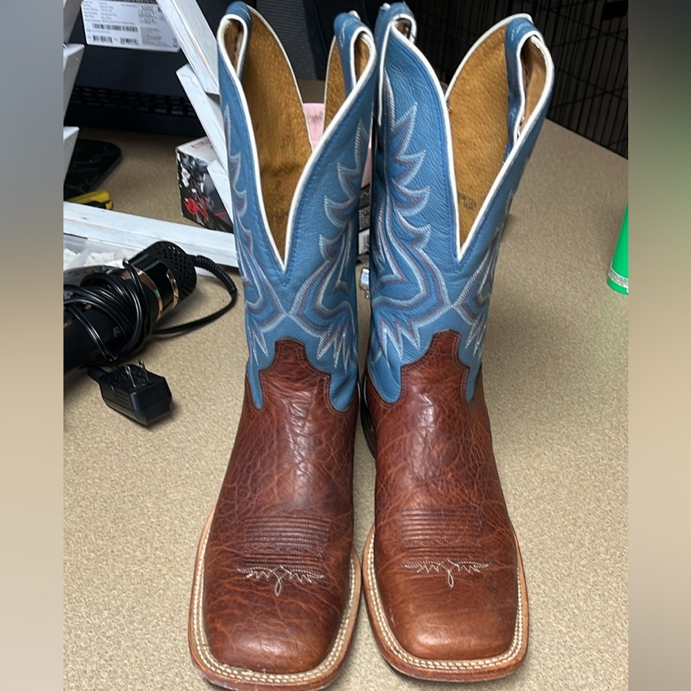 Men’s boots